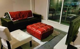 Furnished 1 Bedroom In East Village By Signature Suites Ltd